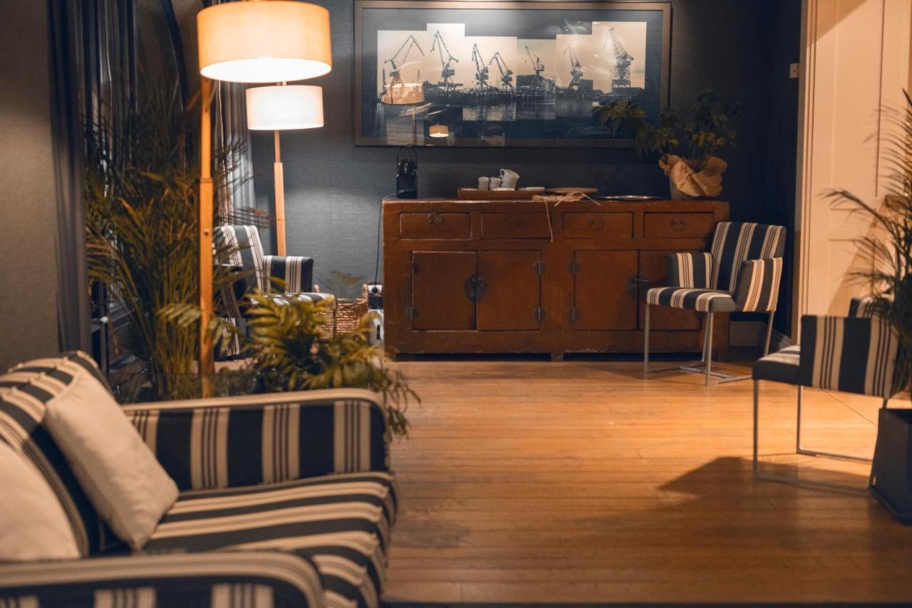 ホテル エルシーリャ エンバルカデロ ゲチョ エクステリア 写真